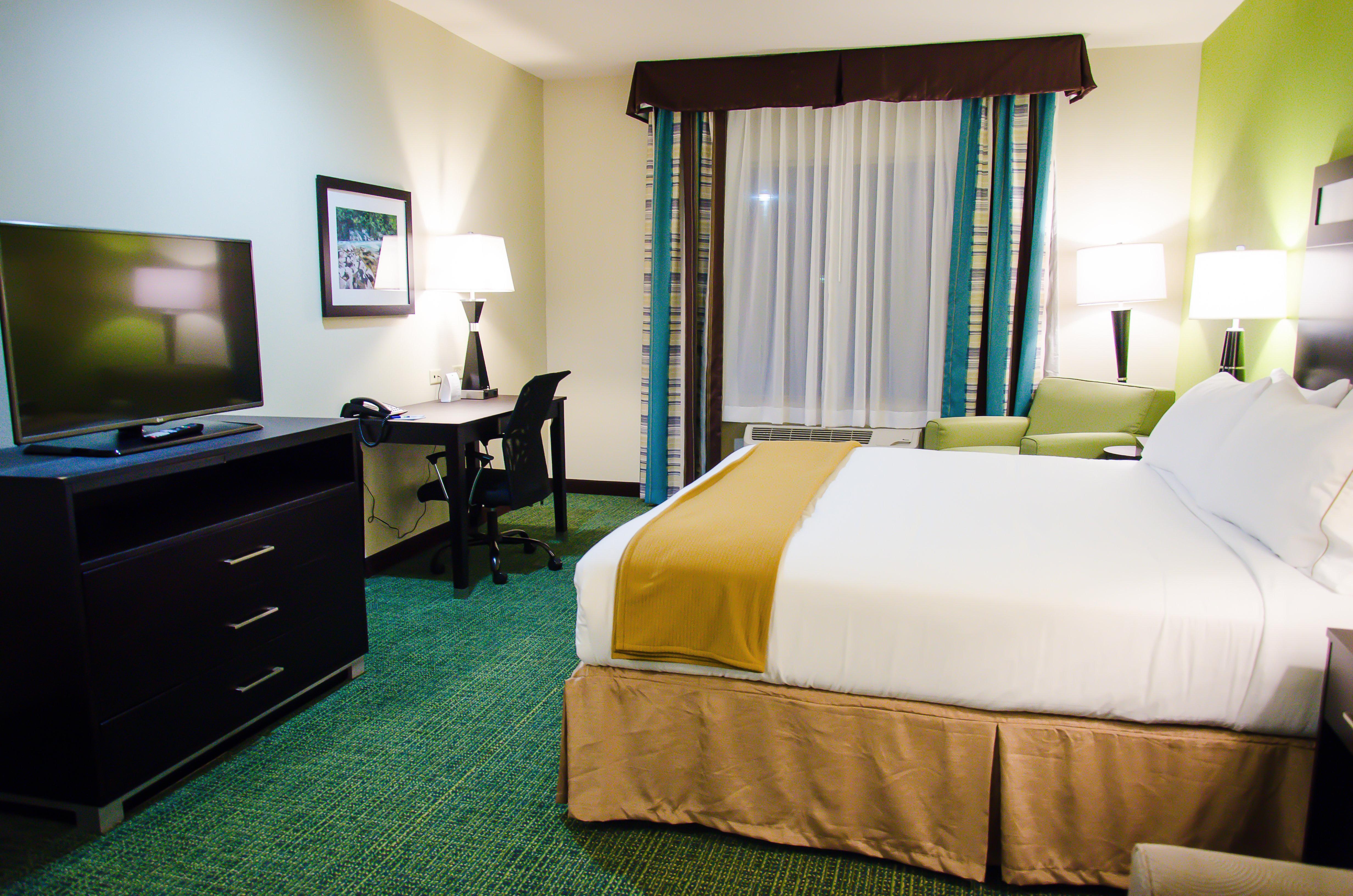 Express & Temple-medical Center Area By Ihg